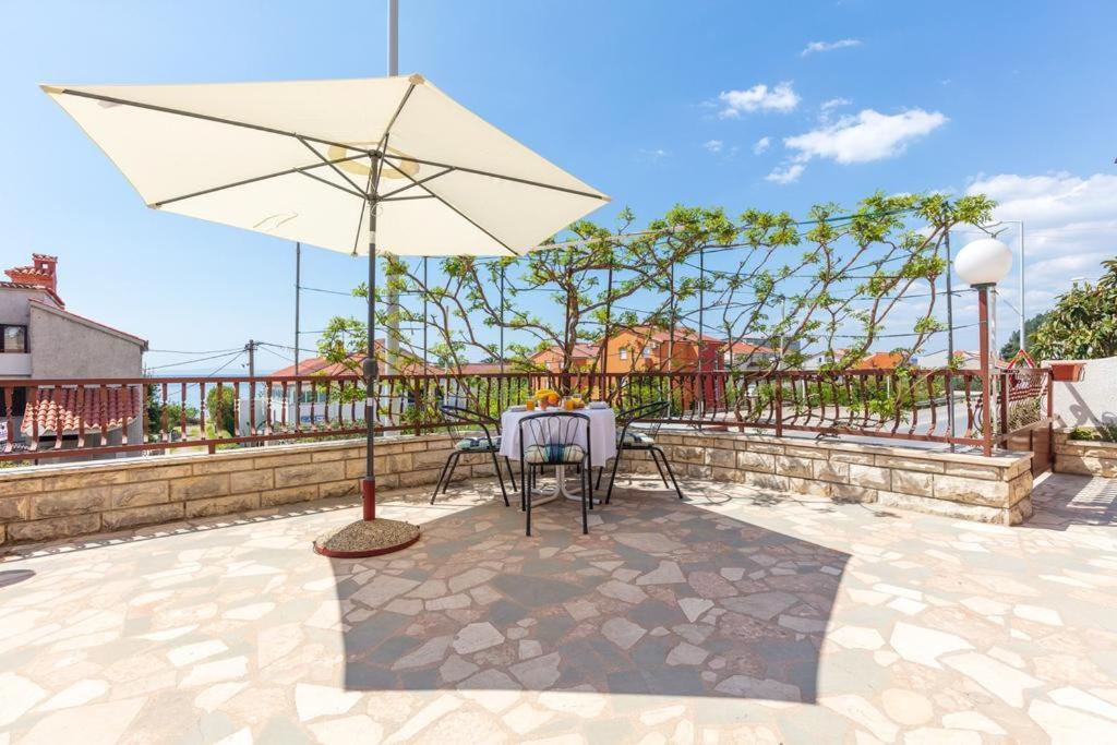 Apartment Beky Podstrana Ngoại thất bức ảnh